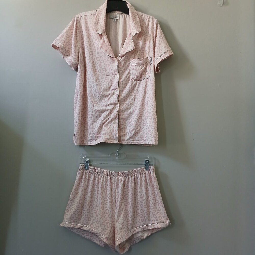 Nine West Women's Sleepwear Short Set Pink Cheetah Print Size Large Pajamas